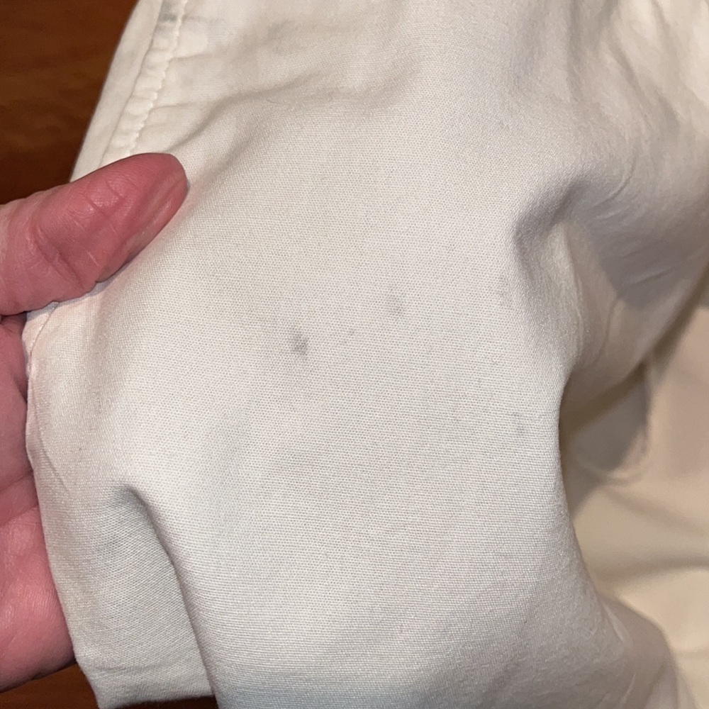 Dockers size 16 cotton skirt with built in shorts, pockets with rope accessory - Picture 4 of 7